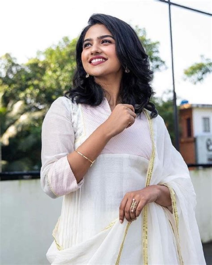 The Life Of Mamitha Baiju: A Hindu Woman Of Great Influence