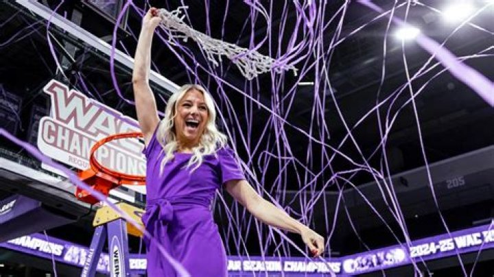 The Ultimate Guide To Molly Noblitg