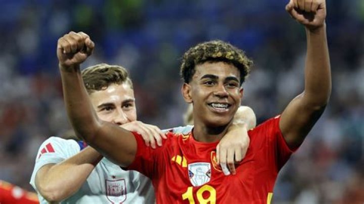 Uncover The Astounding Net Worth Of Mounir Nasraoui