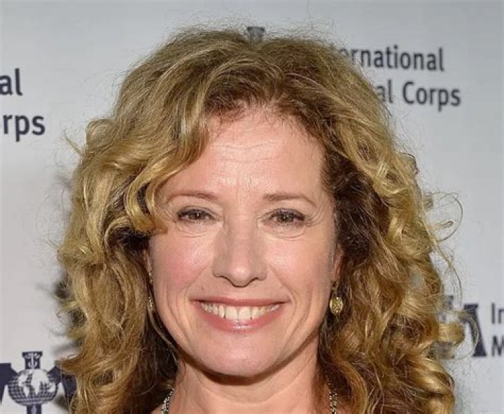 What's Nancy Travis's Net Worth | Updated Nancy Travis Wealth