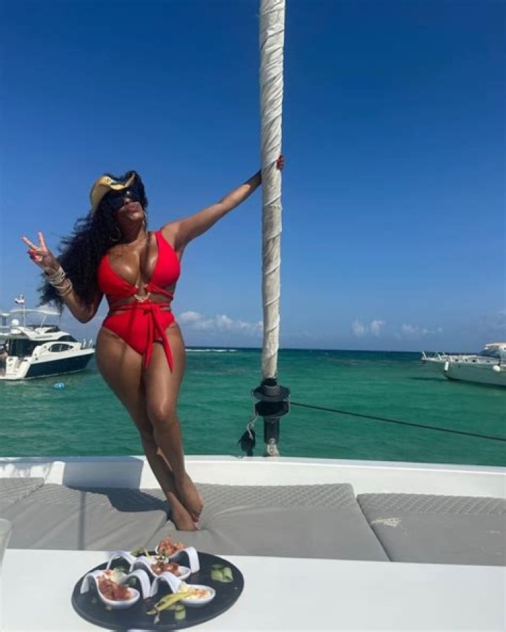 Unveiling Niecy Nash's Thong: Insights And Discoveries