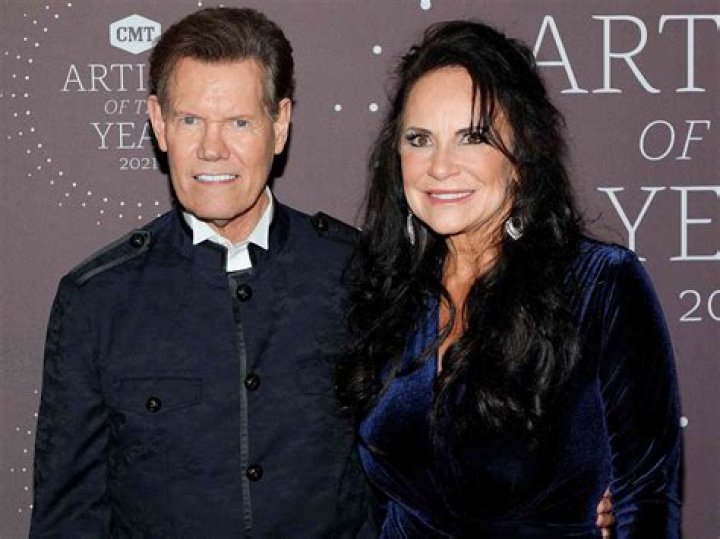 Randy Travis Marriages: A Look Into His Romantic History
