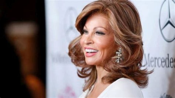 Uncover Raquel Welch's Story, From Age To Net Worth