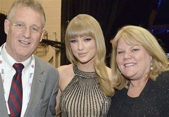 Unveiling Scott Swift's Matrimonial Union: Who's The Lady In His Life?