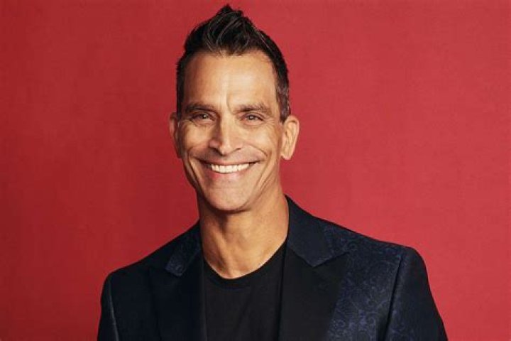 Steve Zahn: From Near-Death Experience To Triumphant Return