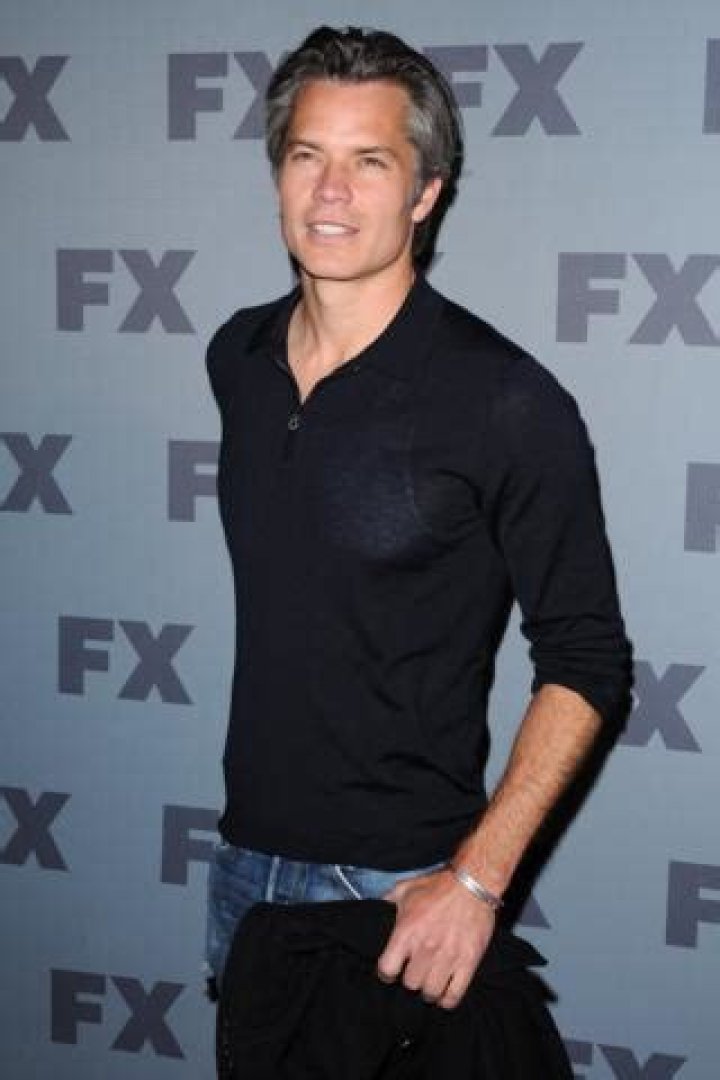 Timothy Olyphant's Stellar Physique: Height And Weight Stats