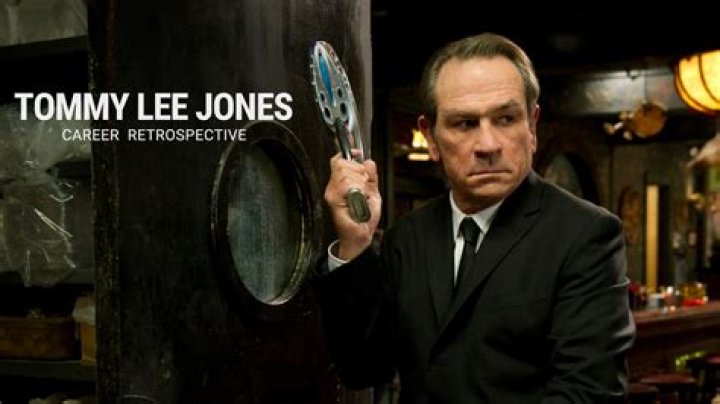 Discover The Astounding Net Worth Of Tommy Lee Jones