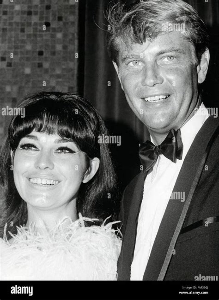 Meet Troy Donahue's Spouse: A Hollywood Love Story
