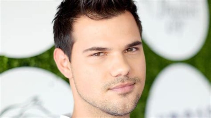 Introducing Taylor Lautner: Uncovering His Nationality