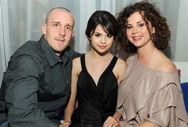 Tracing The Roots: Uncovering The Origins Of Selena Gomez's Parents