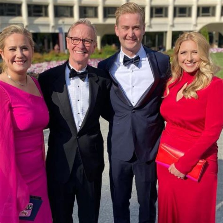 Who Did Peter Doocy Marry: Uncovering The Wife Of Fox News Correspondent