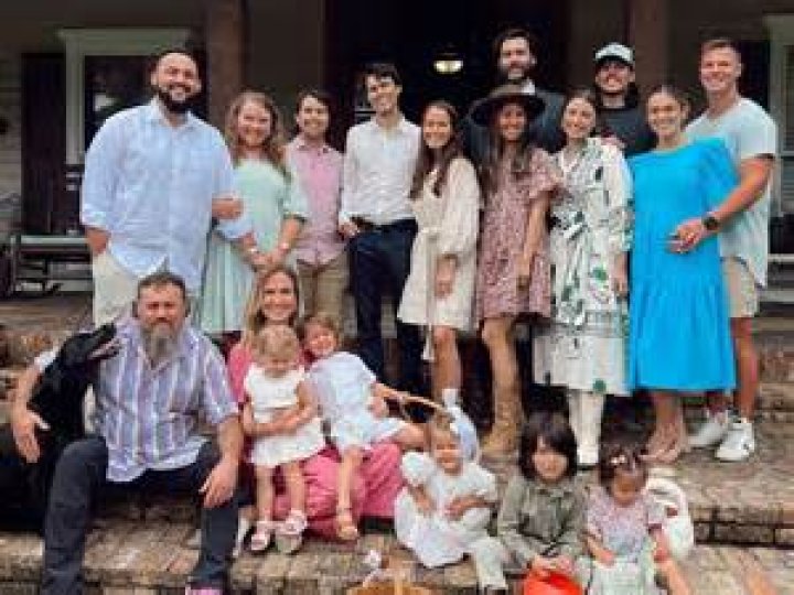 The Tragic Loss: Who Perished In The Robertson Family's Devastating Tragedy