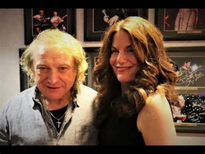 The Romantic Life Of Lou Gramm: Unveiling His Past Marriages
