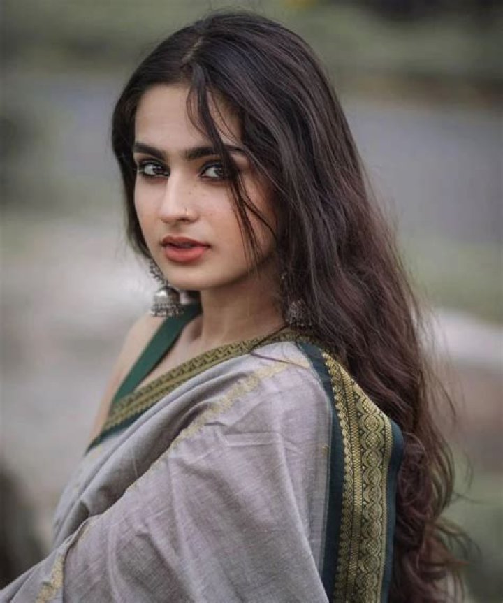 The Uncover: Why Pakistan's Ayesha Khan Graced The Limelight