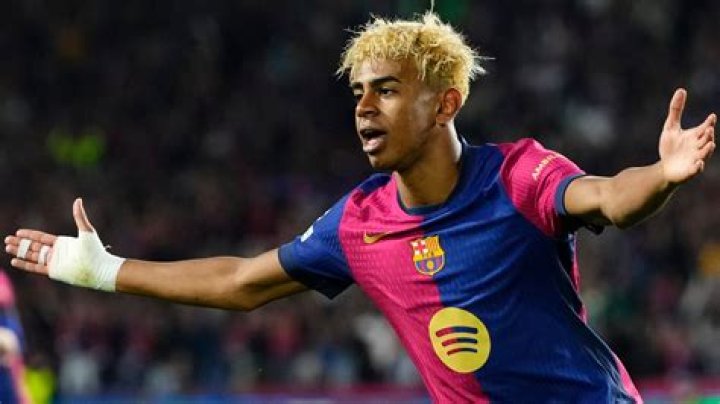 Exploring The Vast And Remote Yamal Vyska Peninsula